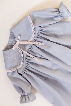Rochie gri din lana guler detasabil broderie fluturi [3]