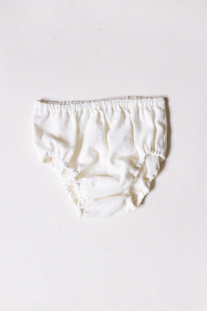 Set din in ivory pentru botez cu broderie handemade [8]