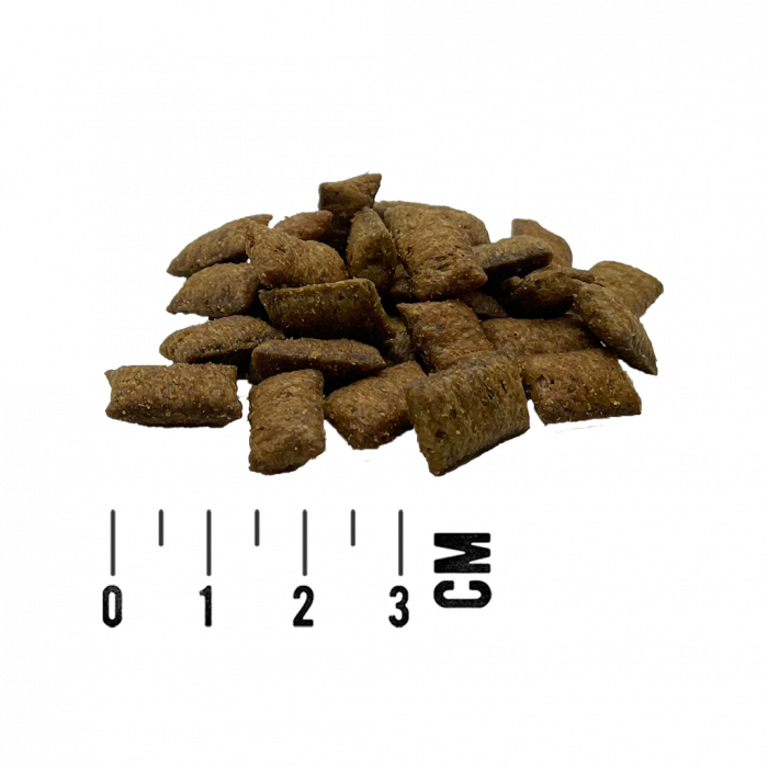 Recompense pentru pisici cu umplutură fragedă, cremoasă  din carne de pui.MACs Cat Shakery Snacks Anti-Hairball 60g [2]