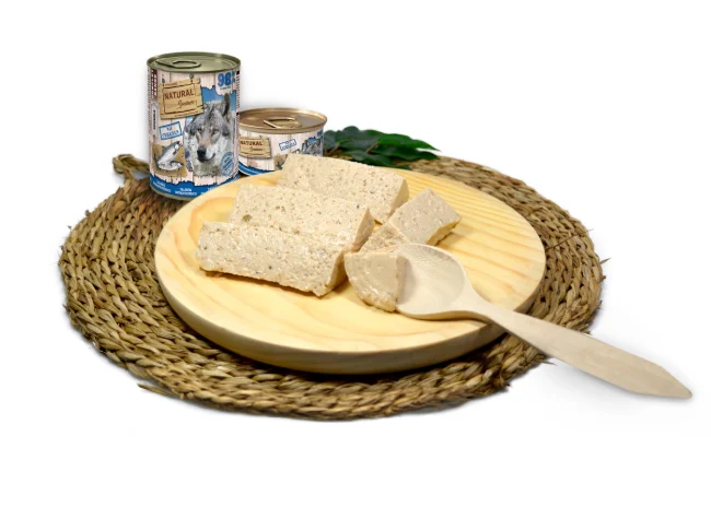 Hrana umeda Ultrapremium , Hipoalergenica , Monoproteica ,pentru caini , fara cereale ,cu carne de somon ca sursa unica de proteina .Natural Greatness Dog Monoproteic Somon Recipe 170g [1]
