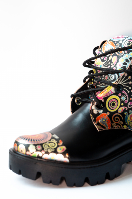 Bottines En Cuir Imprimé [3]