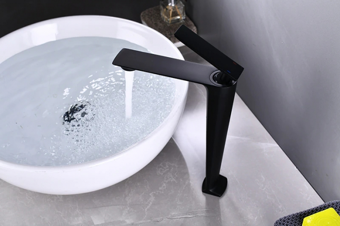 Baterie lavoar montare blat, negru mat [3]