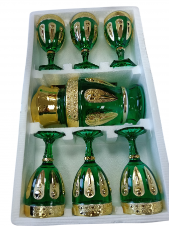 PRODUSE UZ CASNIC SI MENAJ - CARAFA+6 PAHARE (auriu)