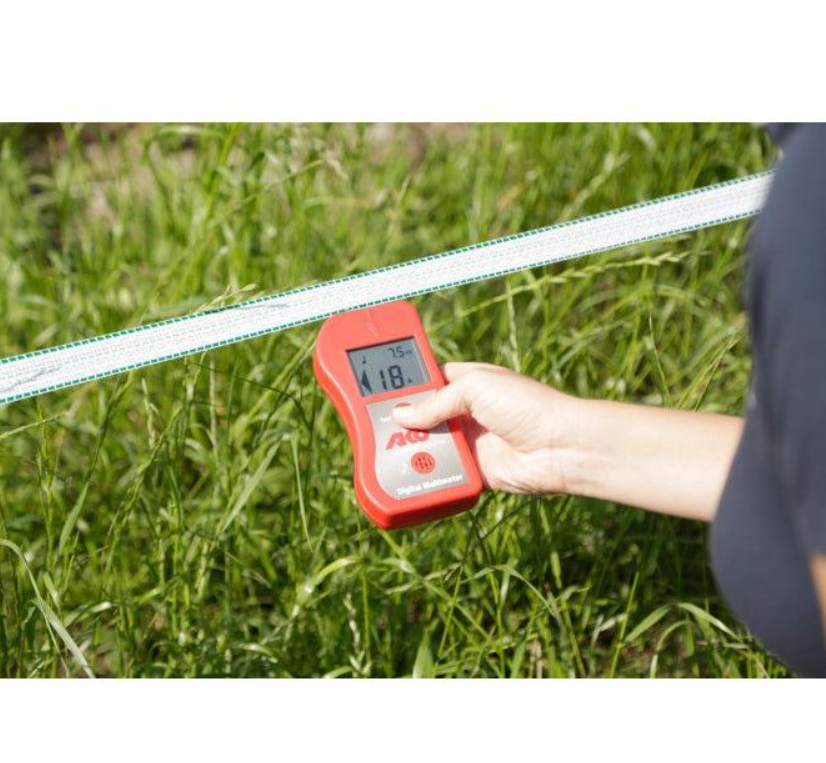 Digitális multimeter villanypásztorhoz [7]