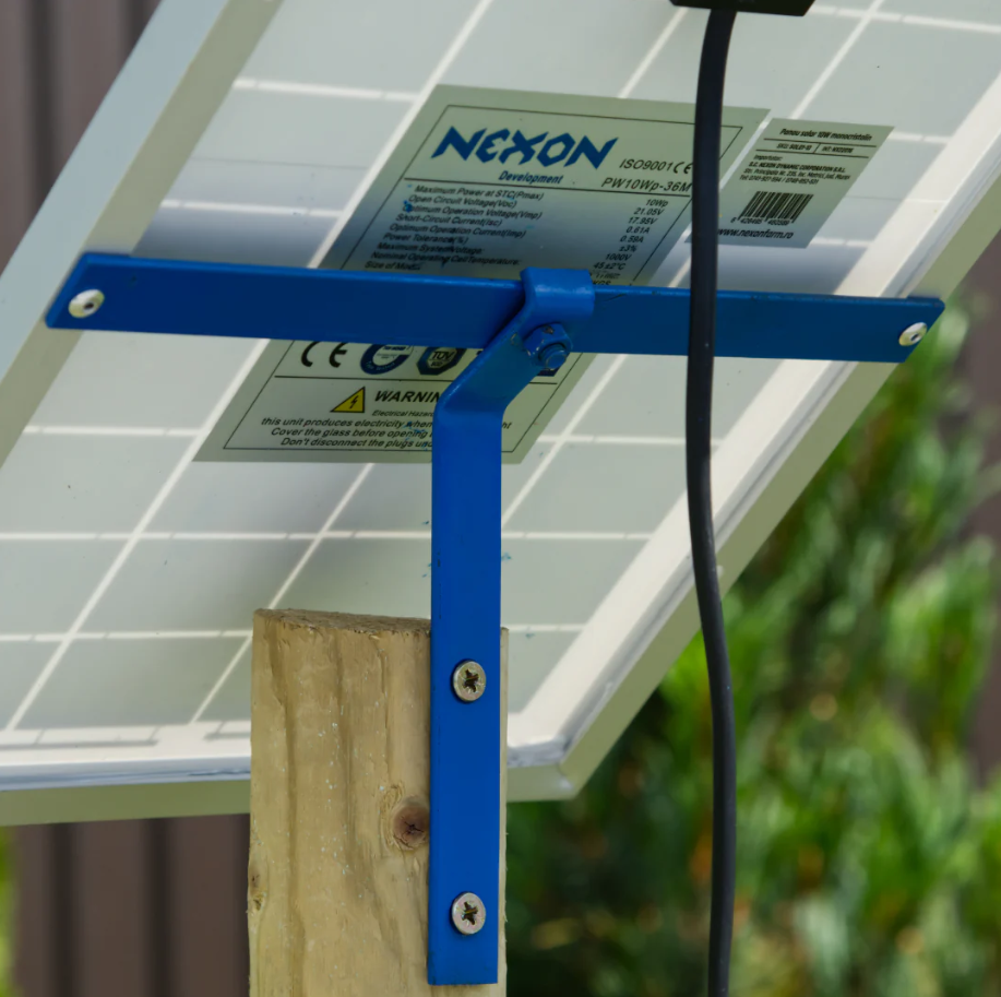 NEXON 10W napelem panel tartóval [3]