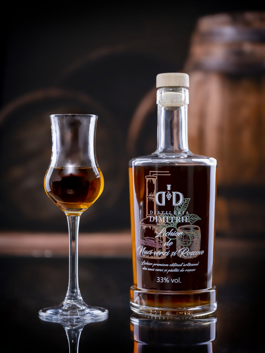 Lichior de nuci verzi [2]