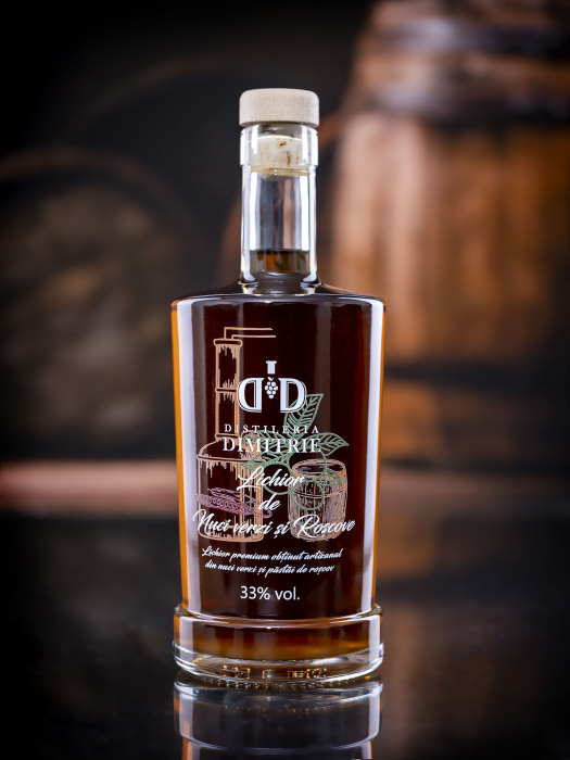 Lichior de nuci verzi [4]