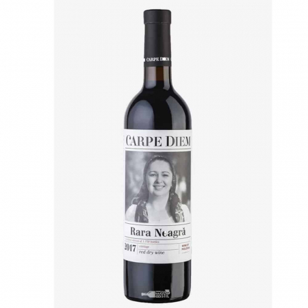 VIN ÎN STICLĂ - CARPE DIEM RARĂ NEAGRĂ - ROȘU SEC - CASA LUCA 0.75L