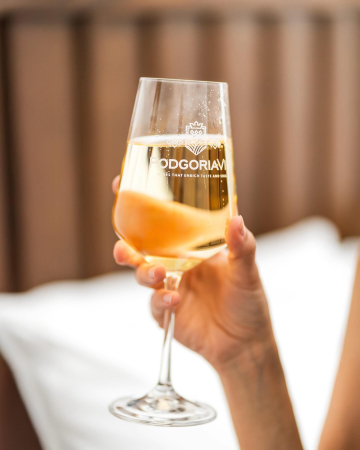 SECRÉTE CHARDONNAY & VIORICA - VIN SPUMANT ALB BRUT - PODGORIA VIN 0.75L [4]