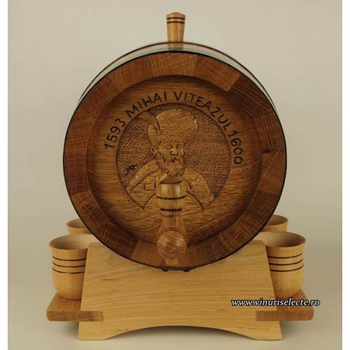 Butoias din stejar pentru vin sculptat cu bustul Domnitorului Mihai Viteazul [2]