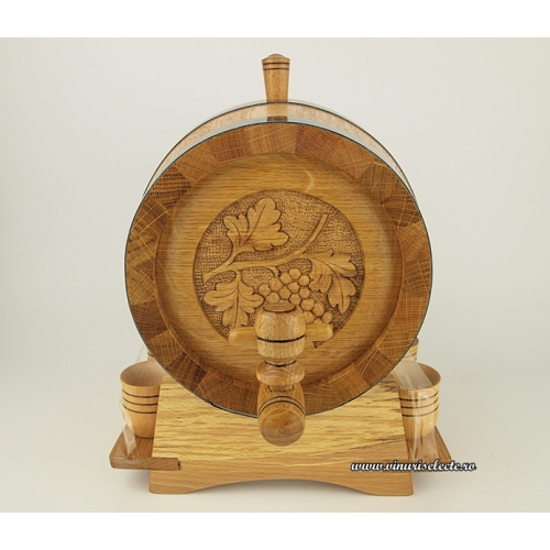 Butoias sculptat din stejar pentru vin [2]