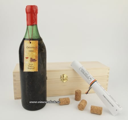 Vin Rosu - Cabernet Sauvignon 1984 Vaslui in cutie lemn