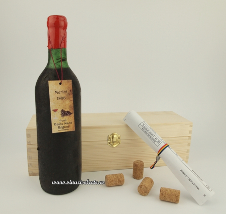 Merlot - Merlot 1986 Dealu Mare in cutie lemn