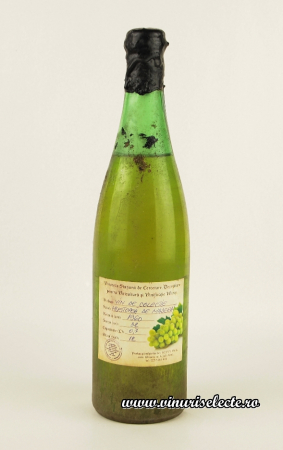 Vinoteca - Mustoasa de Maderat 1960 Minis in cutie lemn