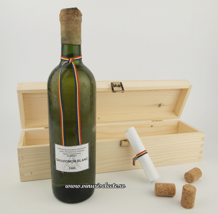 Sauvignon Blanc - Sauvignon Blanc 1980 Valea Calugareasca in cutie lemn
