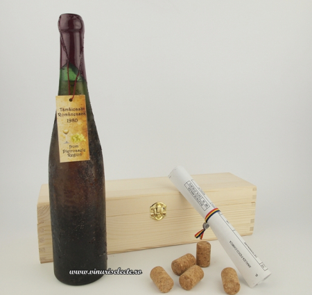 Tamaioasa Romaneasca - Tamaioasa Romaneasca 1980 Pietroasele in cutie lemn