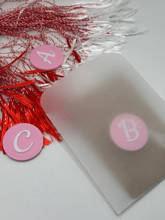 Mărțișor Cerc cu Inițială Personalizată – Printat 3D [2]