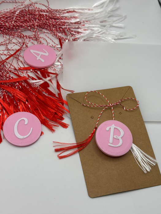 Mărțișor Cerc cu Inițială Personalizată – Printat 3D [3]