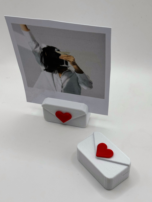 Suport poză printat 3D – Scrisoare cu inimioară | Decor masă [3]