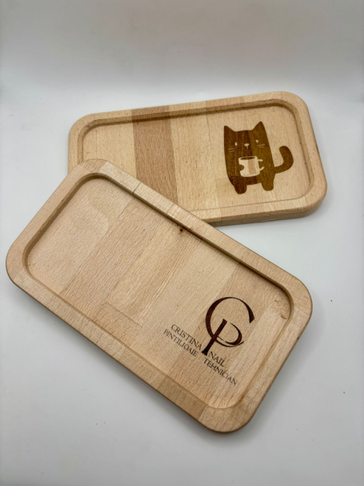 Tăviță din lemn masiv de fag – personalizabilă prin gravare [4]