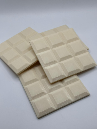 Suporturi de pahare - Coaster printat 3D – ciocolată albă | suport cană 9x9 cm