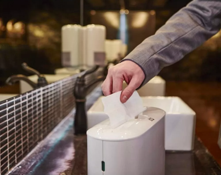 Dispenser negru, de masa, pentru servetele Xpress Tork [3]