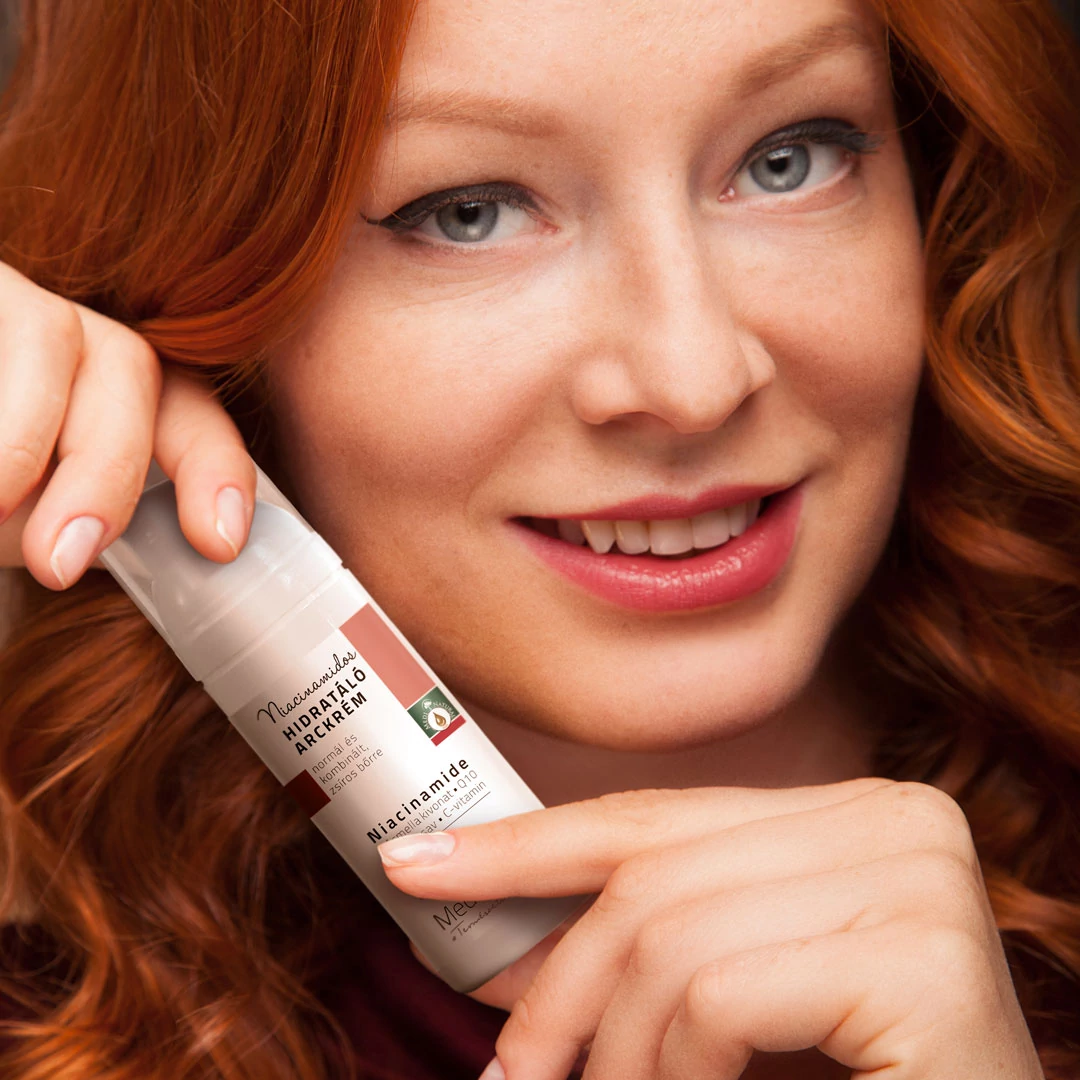 MediNatural Cremă hidratantă cu Niacinamidă – anti-aging, matifiantă, 50ml [2]