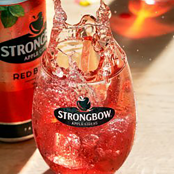 Cidru de mere si fructe de padure, Strongbow, 0.5 l x 4 [4]