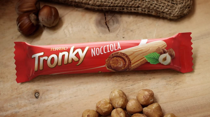 Napolitana cu crema de alune Tronky, Ferrero, 5 x 18 g [2]