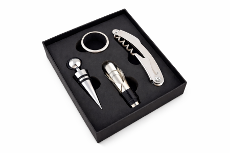 Reduceri🔥⏳ - Set Cadou cu 4 Accesorii pentru Vin-Vivomarket.ro