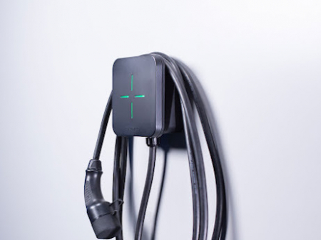 Statie de incarcare monofazata ONE Safe + EM (senzor productie sistem fotovoltaic) [3]