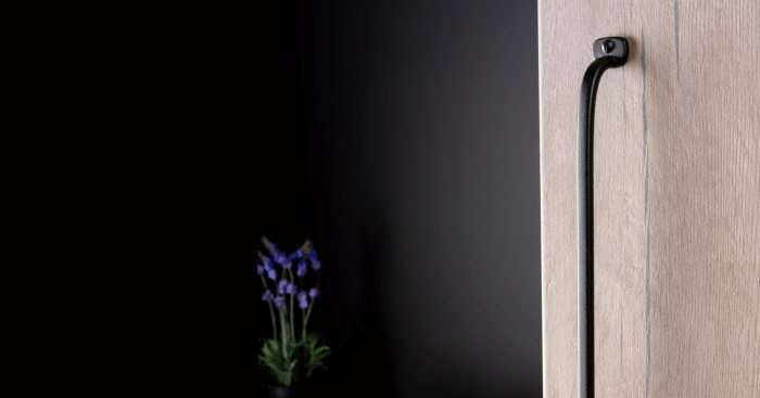 Firm - Maner pentru mobila, finisaj negru texturat, L:125,8 mm [2]