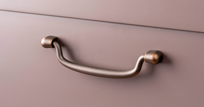 Pendant - Maner pentru mobila, finisaj alama antichizata, L:138.4 mm [2]