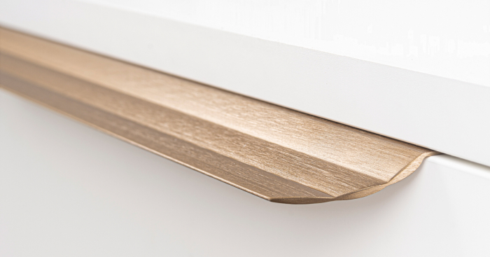 Skala - Maner pentru mobila, finisaj alama cava periata, L 350 mm [2]