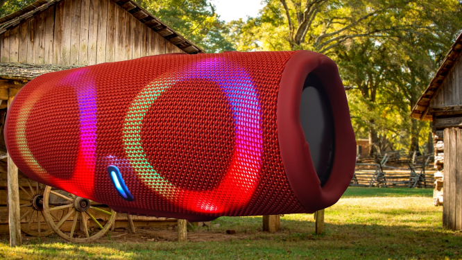 Boxa portbabila Bluetooth cu Lumini si Extra Bass Resistenta la apa [2]