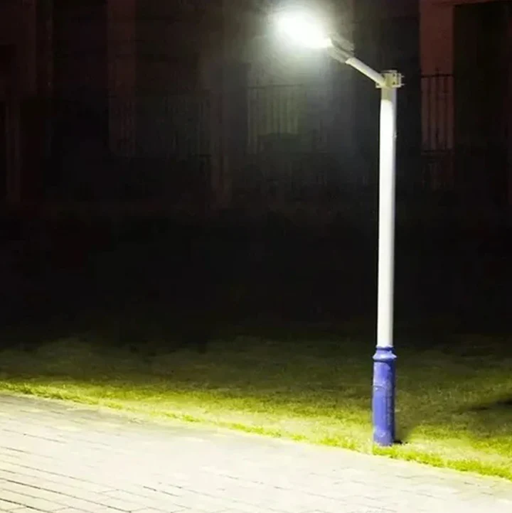 Set 2x Lampa Solara 400W , 6500K , IP66 , Senzor de MIscare , Telecomanda + Suport Metalic - Copie [4]