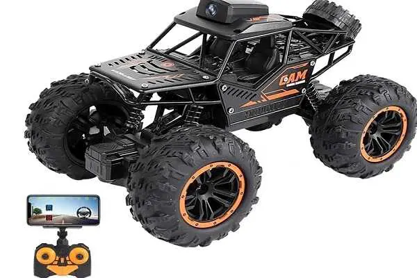 JUCARII - Masinuta de Teren 4x4 cu Telecomanda si camera HD