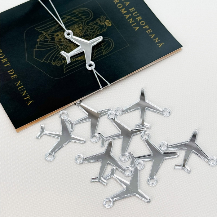 Avion plexiglass argintiu, accesoriu invitații nuntă pasaport, decor travel argintiu [2]