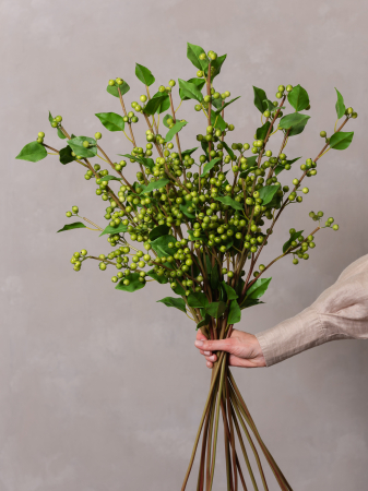 Green Berry Artificial [1]