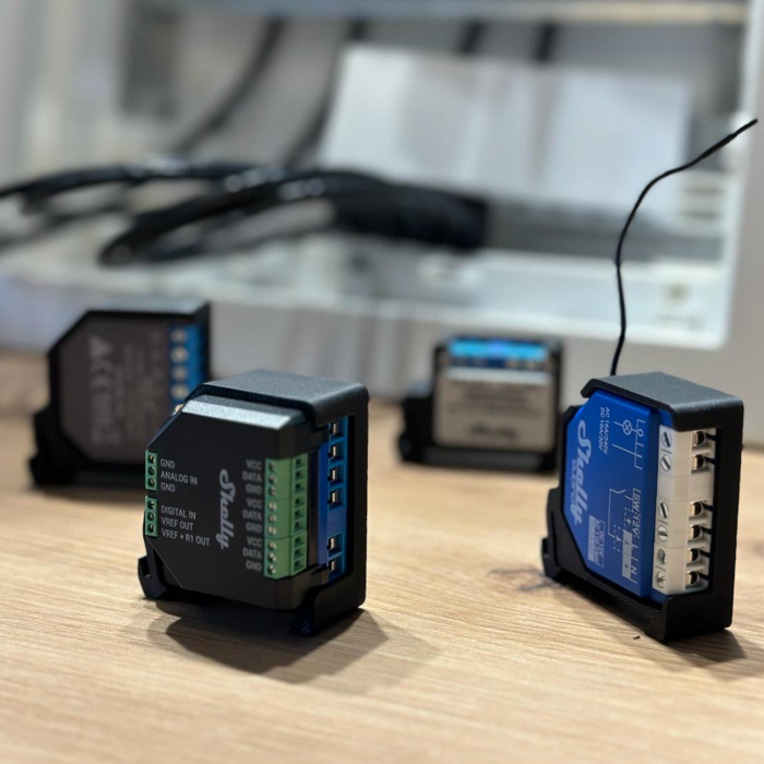 DIN Rail support for Shelly PLUS, including Z-Wave Quibino series, made of fireproof material, black [5]