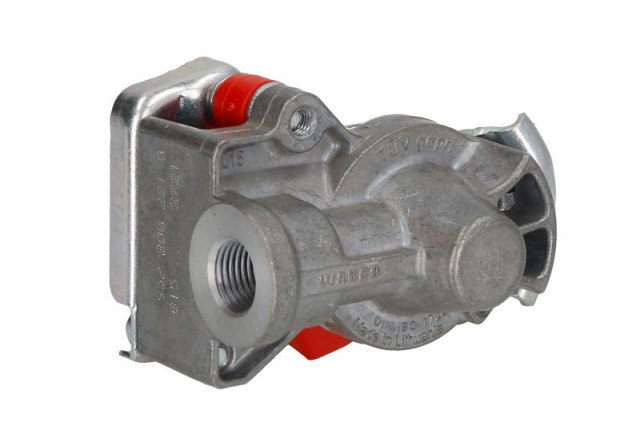 Cupla aer M16 rosie cu supapa [3]