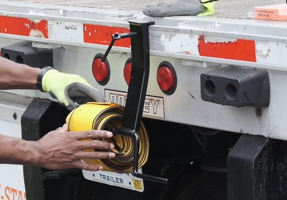 Dispozitiv rulare chinga ancorare [4]