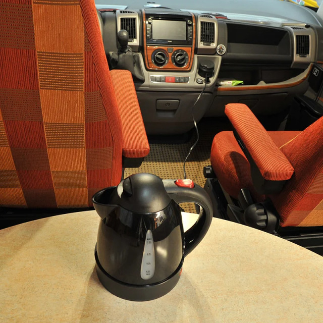 Fierbator apa 12V 1L [3]