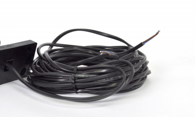 Lampa LED gabarit, cu suport rotativ 12-24V [3]