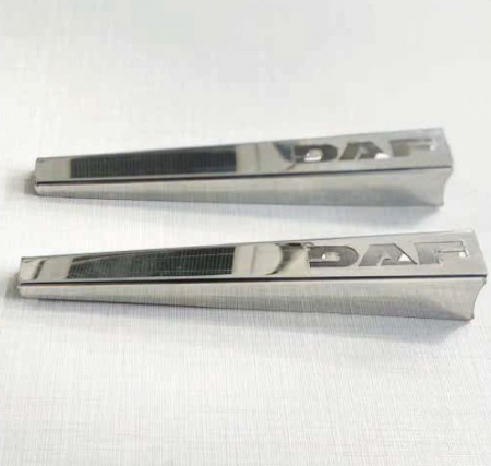 Ornamente Camion - Set ornamente cromate stergator DAF CF