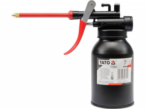 Trusa Scule-Unelte-Accesorii Service - Pompita de Ulei cu Rezervor Metalic 200ml