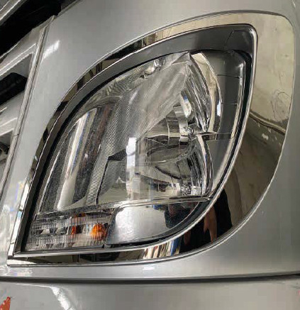 Accesorii Camion & Remorca - Set ornamente cromate far DAF XF 106