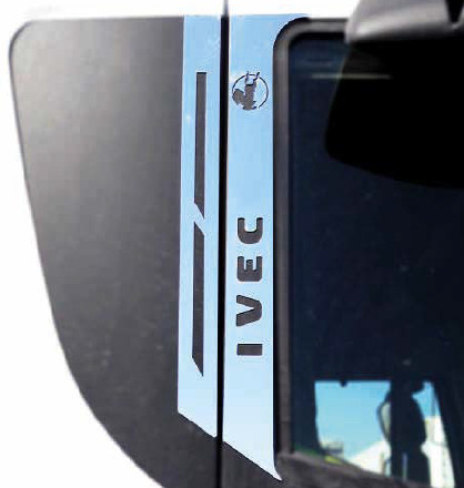 Accesorii - Piese Dedicate - Set ornamente cromate usa IVECO HI-WAY / STRALIS