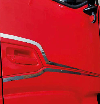 Accesorii Camion & Remorca - Set ornamente cromate usa IVECO S-WAY