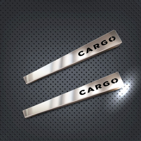 Ornamente Camion - Set ornamente stergatoare Cromate FORD CARGO <2019